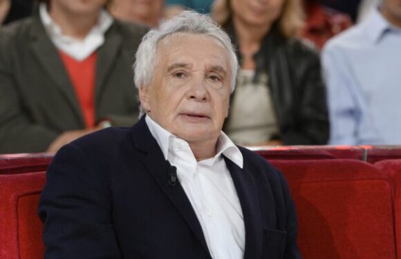 Emmanuel Macron “bizarre et insaisissable” : Michel Sardou ne mâche pas ses mots !